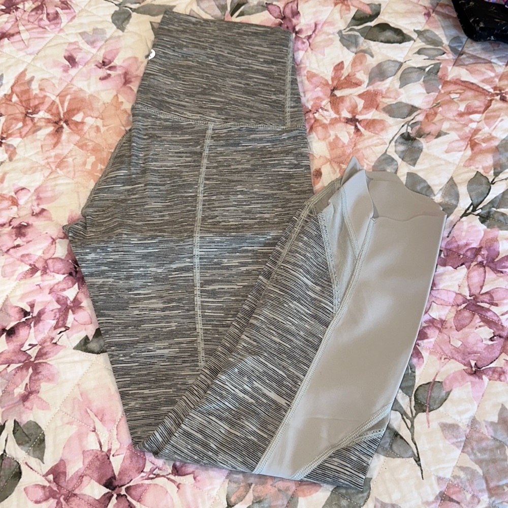 Size 6 Lululemon Crops